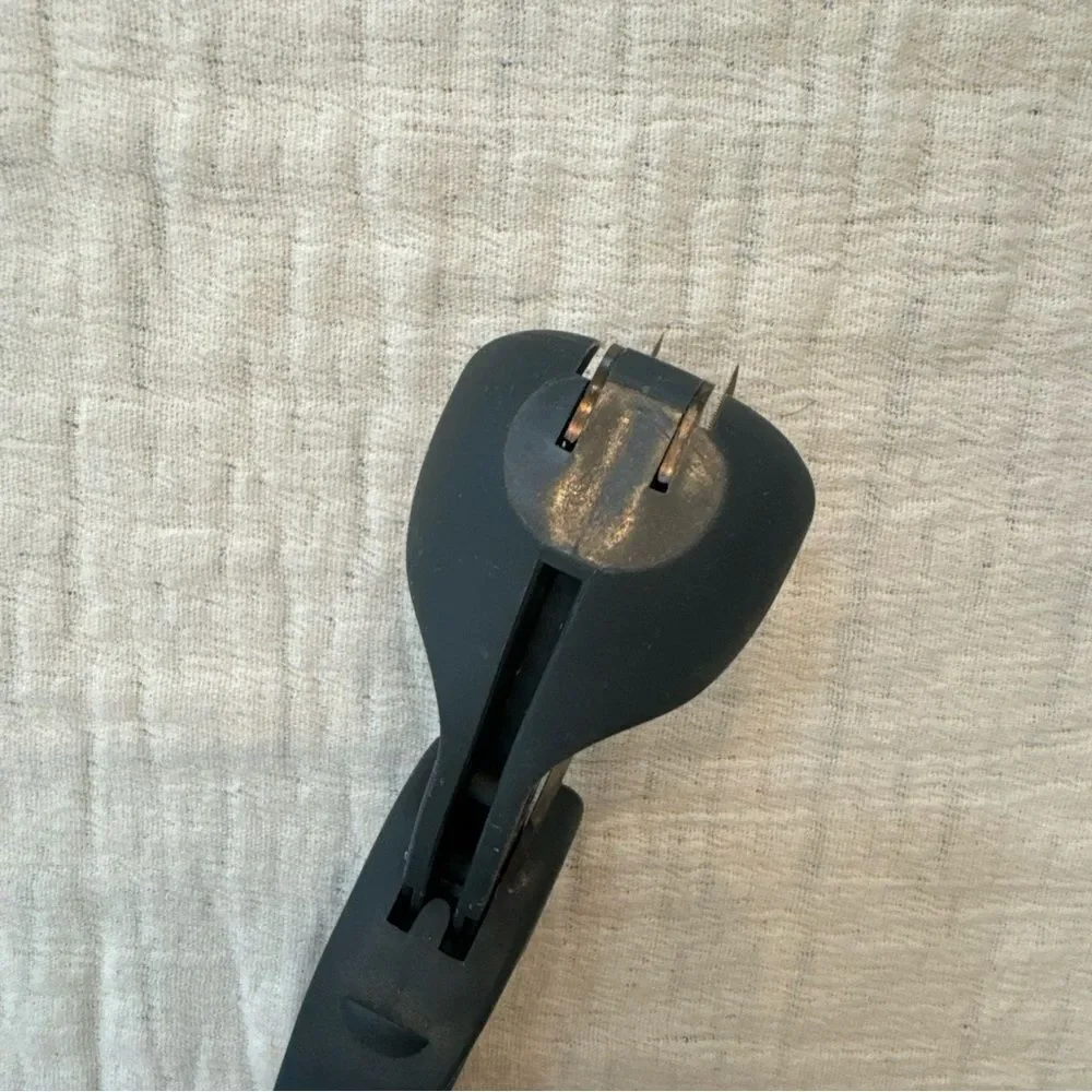 The Pampered Chef Salad Chopper Dual Blade Lettuce Scissors